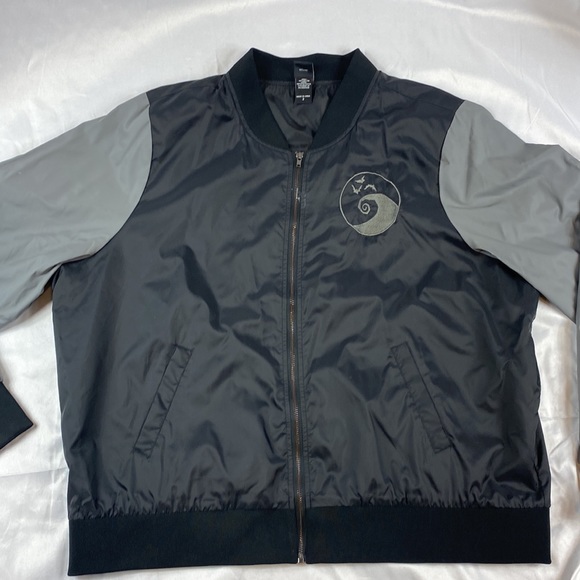 Nightmare before Christmas Bomber jacket size 2 - Picture 2 of 15